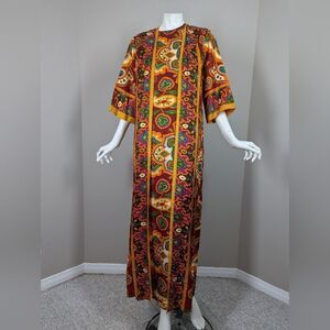 Vintage 70s Boho Caftan Maxi Dress Robe Psychedelic Print Hostess Dress